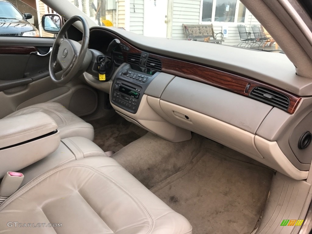 2003 DeVille Sedan - Cashmere / Neutral Shale Beige photo #12