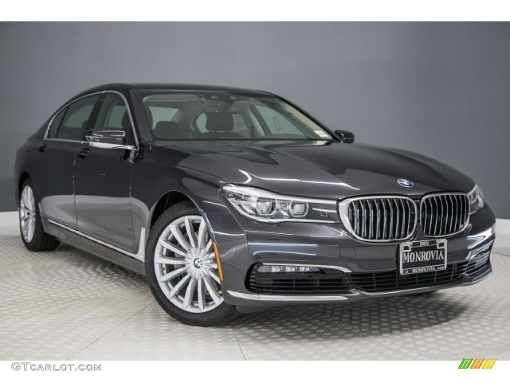 2017 7 Series 740i Sedan - Dark Graphite Metallic / Black photo #12