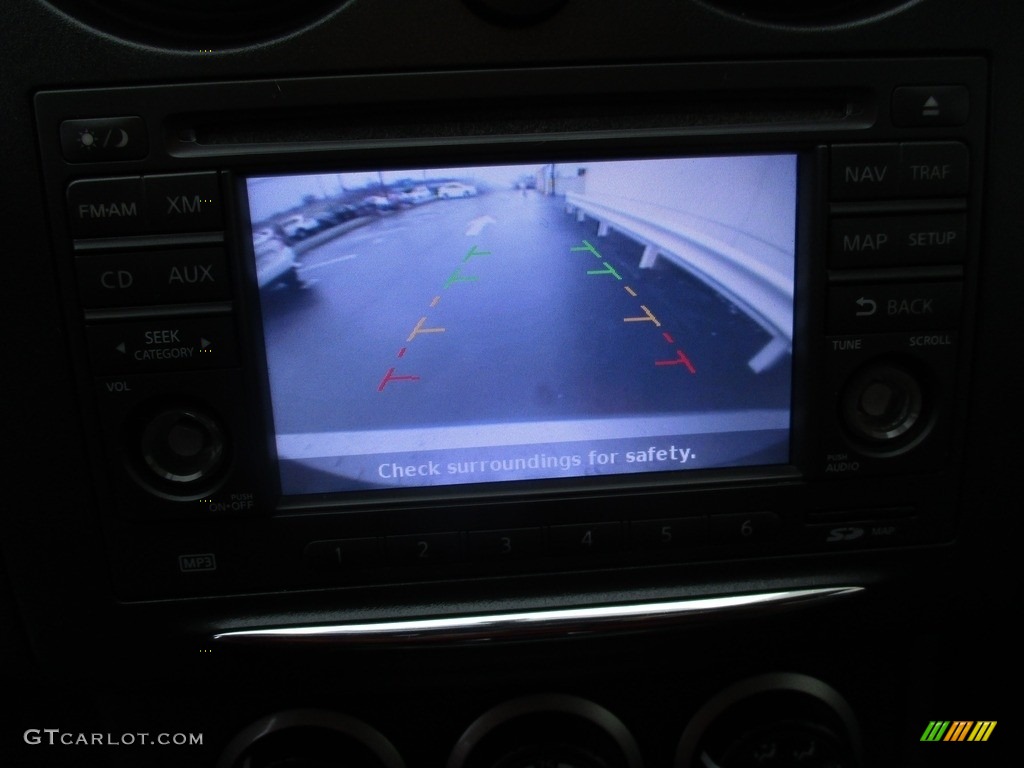 2011 Rogue S AWD - Platinum Graphite / Black photo #18