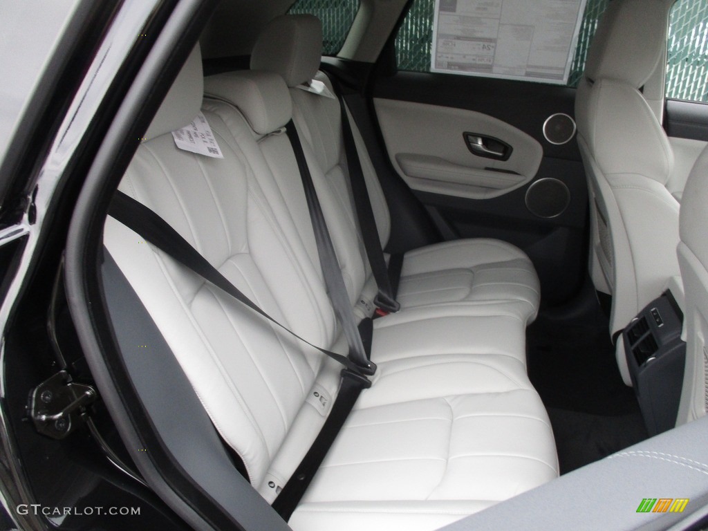 2017 Land Rover Range Rover Evoque SE Rear Seat Photo #117766010