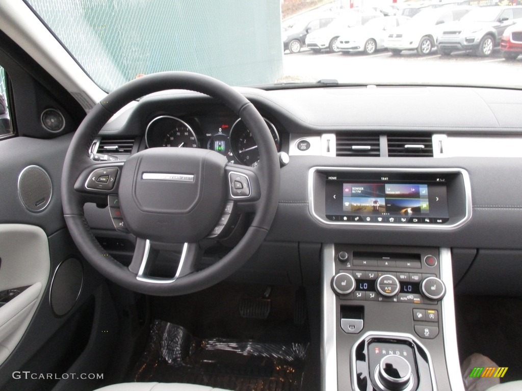 2017 Land Rover Range Rover Evoque SE Cirrus/Lunar Dashboard Photo #117766043