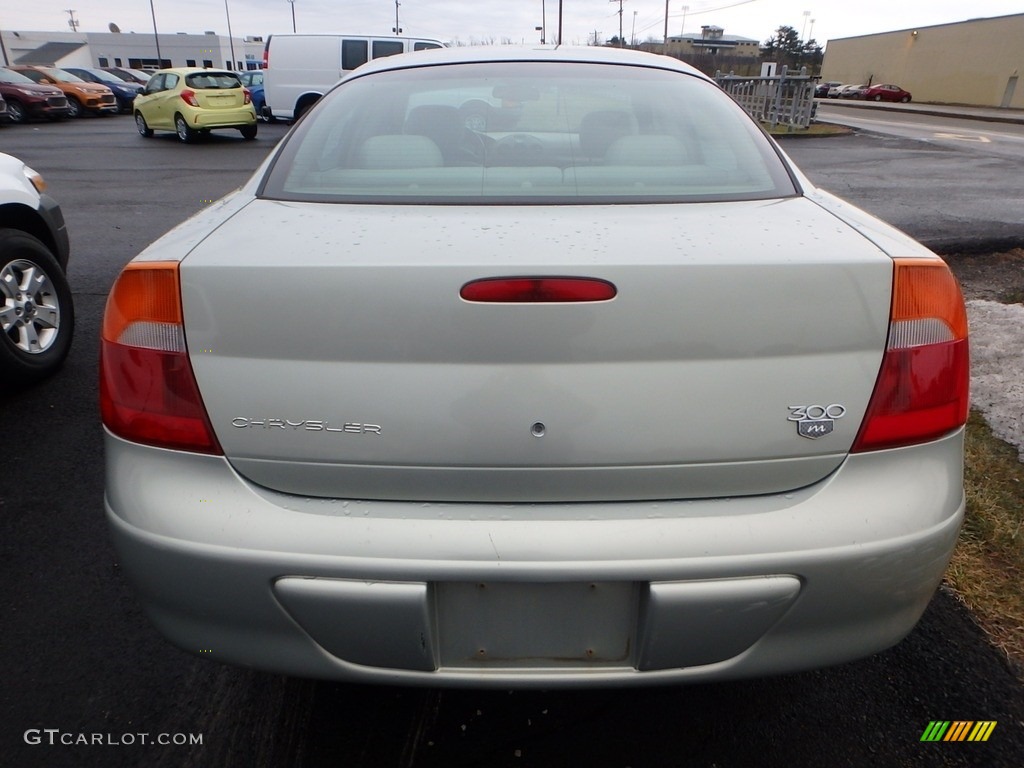 2000 300 M Sedan - Champagne Pearl / Camel/Tan photo #3