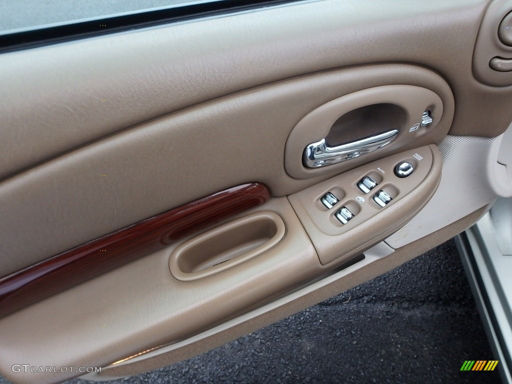 2000 300 M Sedan - Champagne Pearl / Camel/Tan photo #10