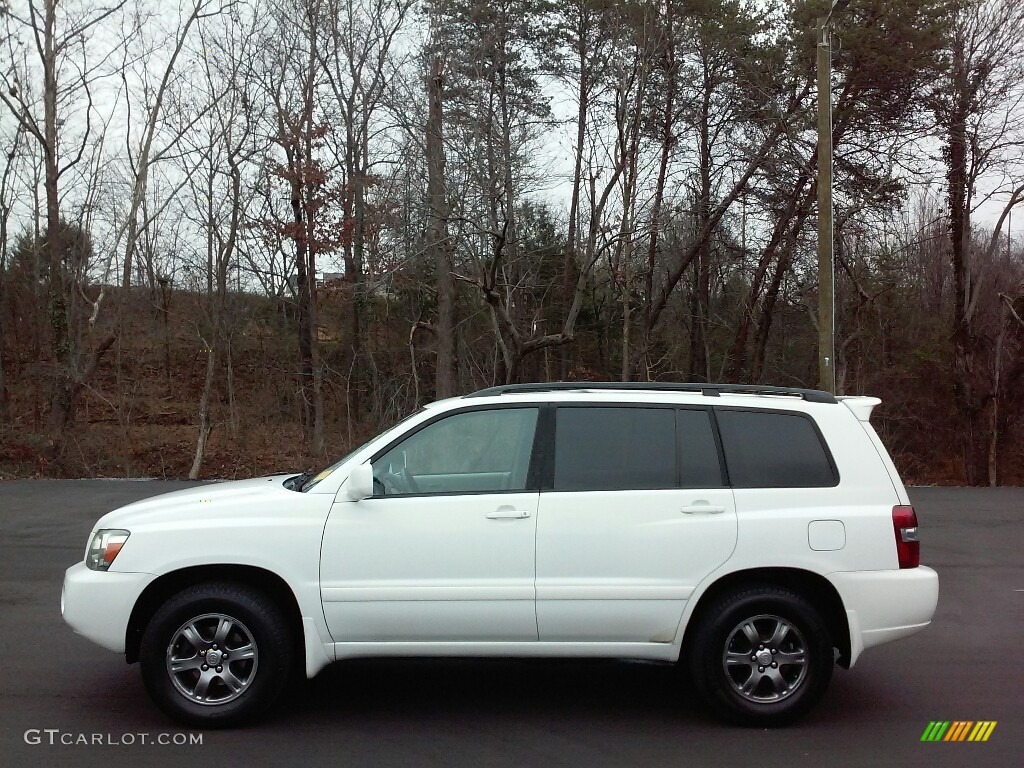 Super White Toyota Highlander