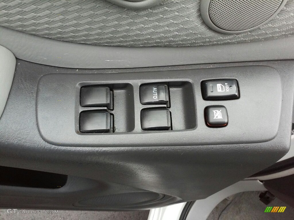 2007 Highlander V6 4WD - Super White / Ash Gray photo #11