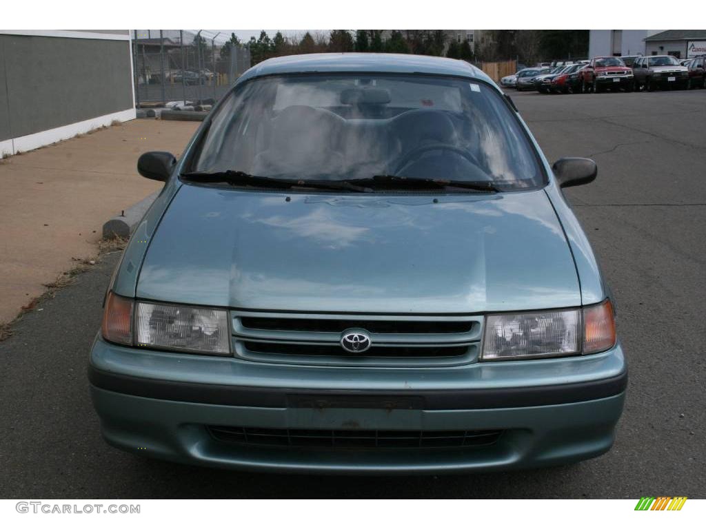 1993 Tercel DX Sedan - Light Green Metallic / Gray photo #4