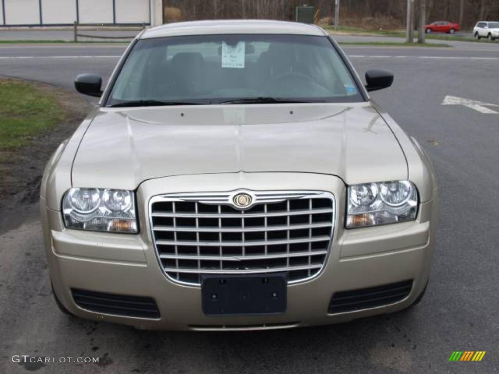 2006 300  - Linen Gold Metallic / Dark Slate Gray/Light Graystone photo #3