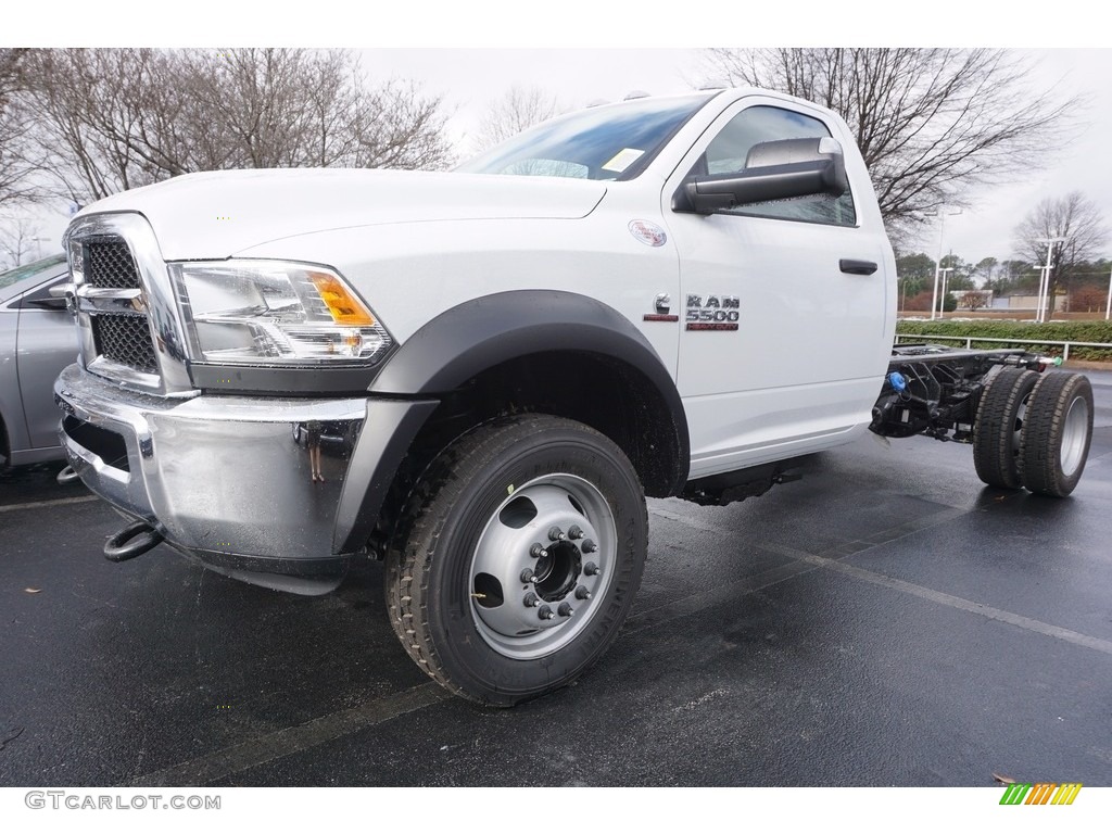 Bright White 2017 Ram 5500 Tradesman Regular Cab 4x4 Chassis Exterior Photo #117774370
