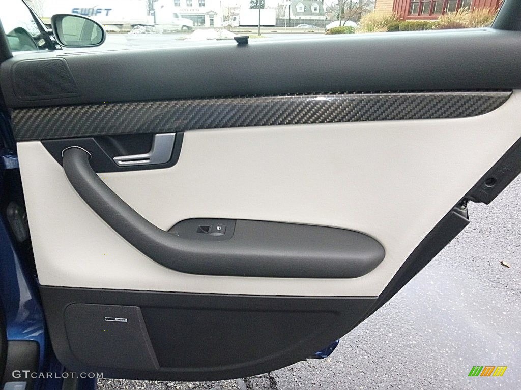2008 Audi RS4 4.2 quattro Sedan Door Panel Photos