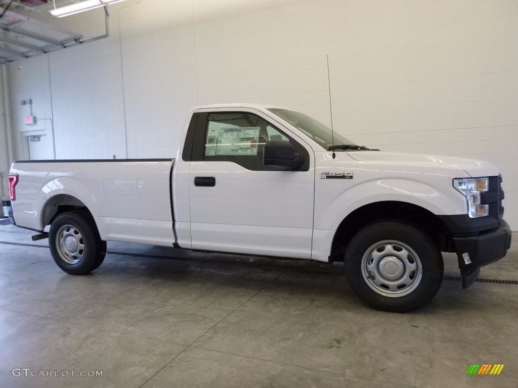 2017 F150 XL Regular Cab - Oxford White / Earth Gray photo #1