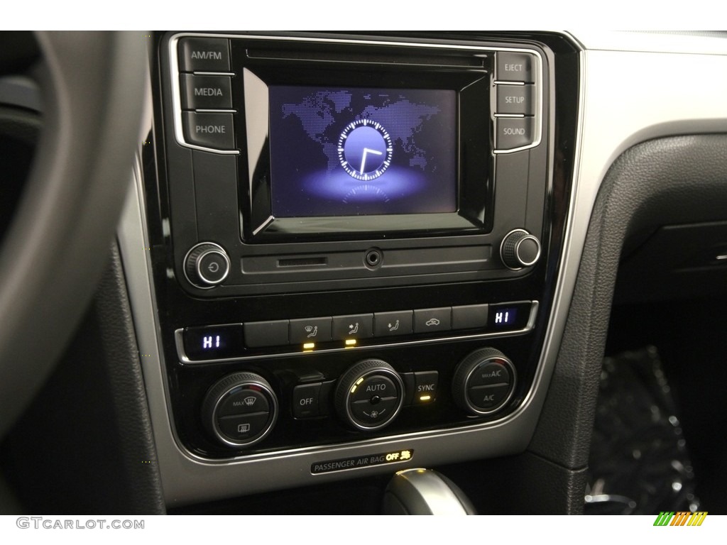 2016 Volkswagen Passat SEL Sedan Controls Photo #117782425