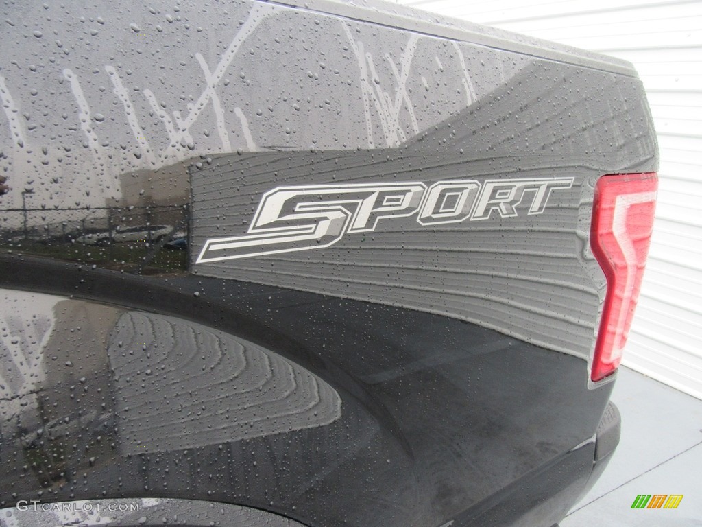 2017 F150 XLT SuperCrew - Shadow Black / Black photo #15