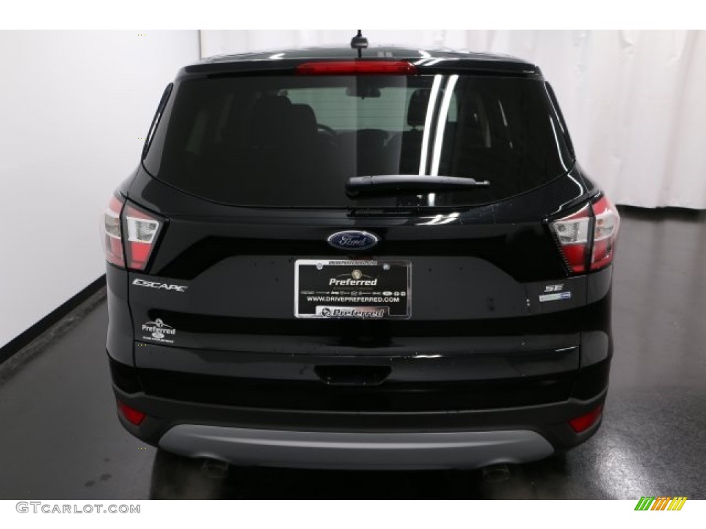 2017 Escape SE 4WD - Shadow Black / Charcoal Black photo #8