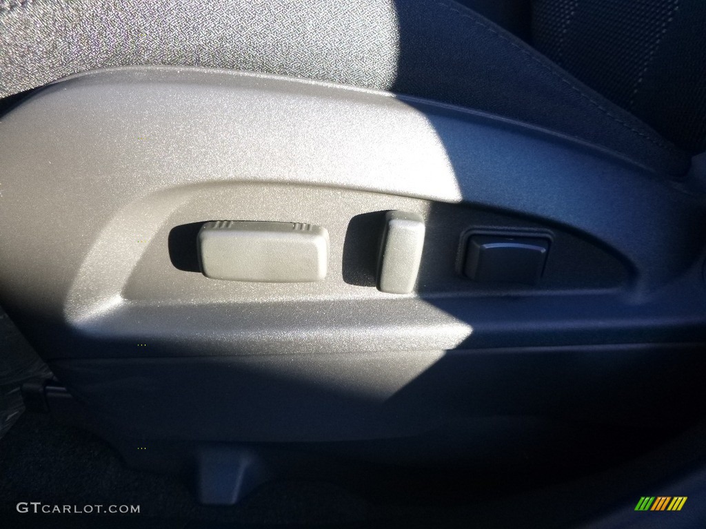 2017 Equinox LT AWD - Patriot Blue Metallic / Jet Black photo #15