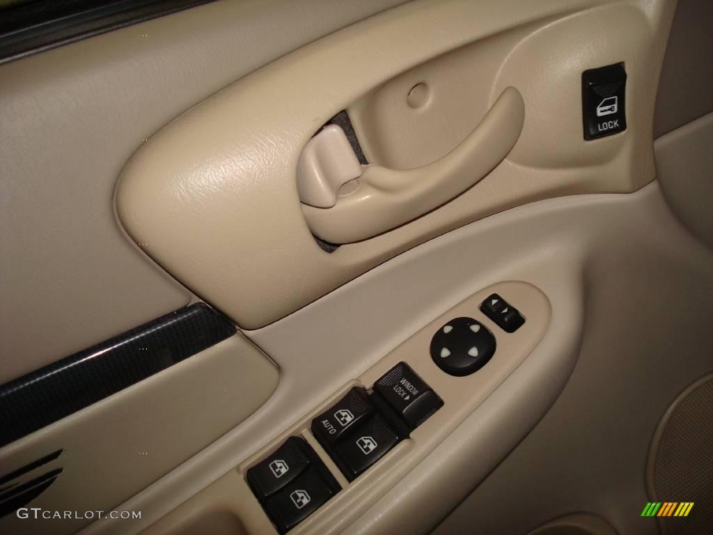 2005 Impala SS Supercharged - Black / Neutral Beige photo #12