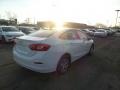 Summit White - Cruze LS Photo No. 4