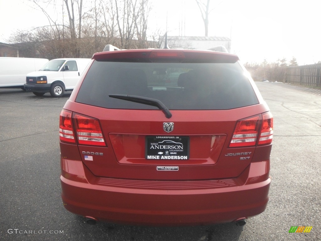 2010 Journey SXT - Inferno Red Crystal Pearl Coat / Dark Slate Gray photo #5