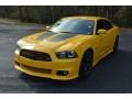 Stinger Yellow - Charger SRT8 Super Bee Photo No. 11