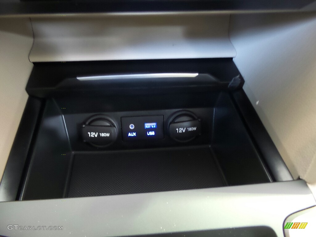 2017 Elantra Value Edition - Beige / Beige photo #32