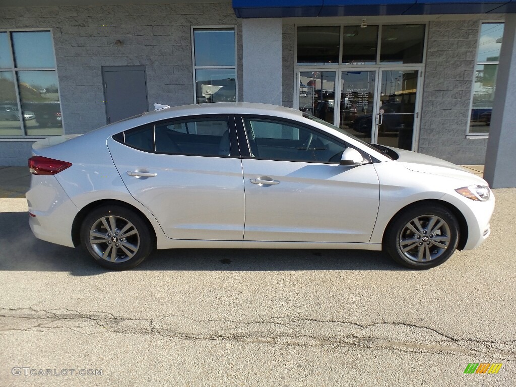 2017 Elantra SE - Silver / Gray photo #2