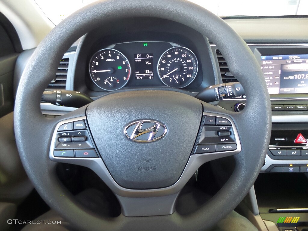 2017 Elantra SE - Silver / Gray photo #16