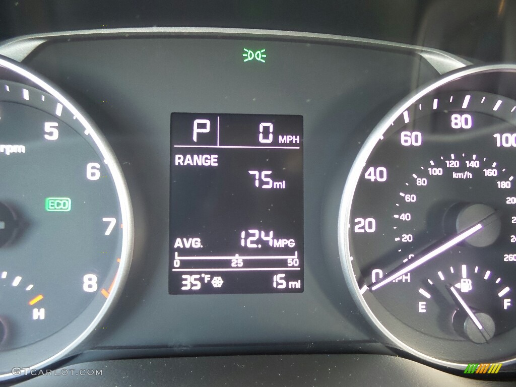 2017 Elantra SE - Silver / Gray photo #17