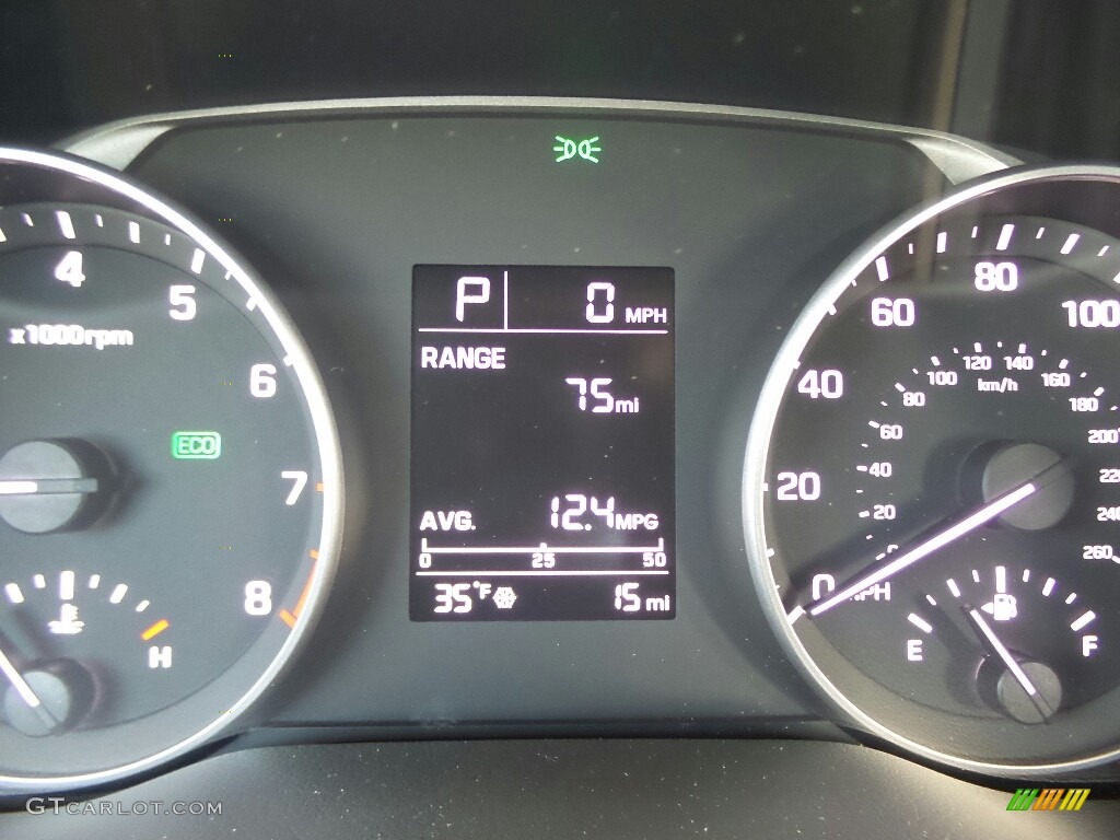 2017 Elantra SE - Silver / Gray photo #19