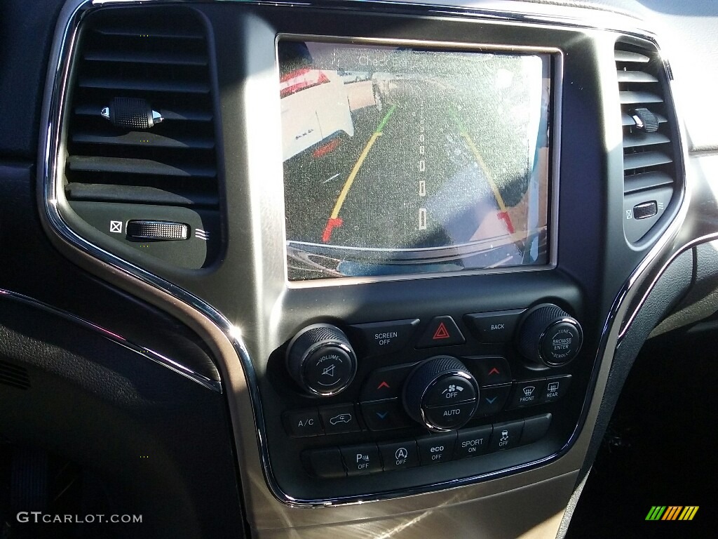2017 Grand Cherokee Limited 4x4 - Diamond Black Crystal Pearl / Black photo #9