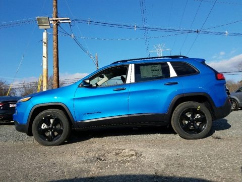 2017 Jeep Cherokee Altitude 4x4 Data, Info and Specs
