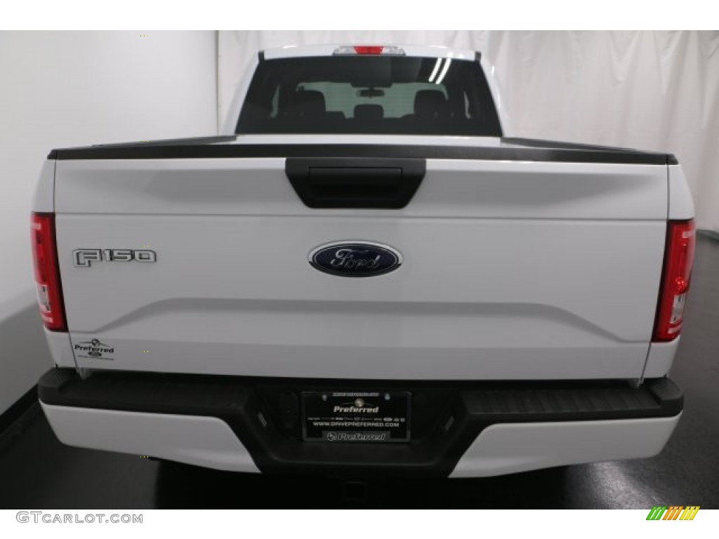 2017 F150 XLT SuperCab 4x4 - Oxford White / Black photo #8