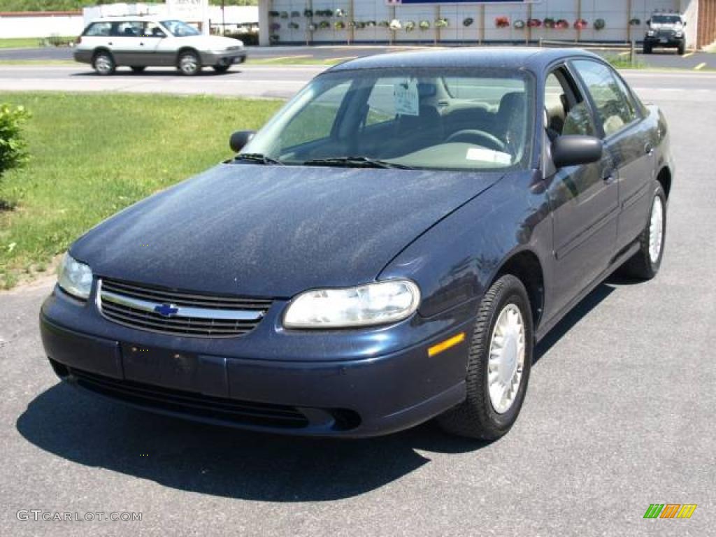 2000 Malibu Sedan - Navy Blue Metallic / Gray photo #2