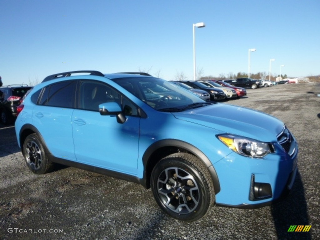 2017 Crosstrek 2.0i Limited - Hyper Blue / Black photo #1