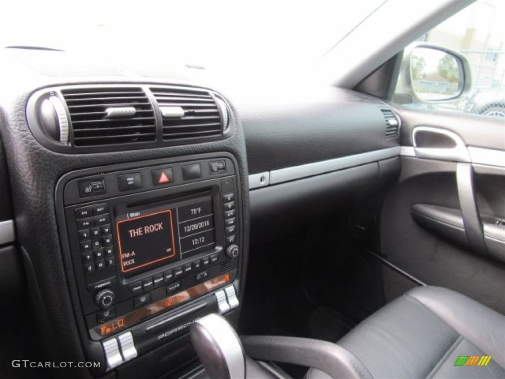 2005 Cayenne  - Prosecco Metallic / Black photo #18