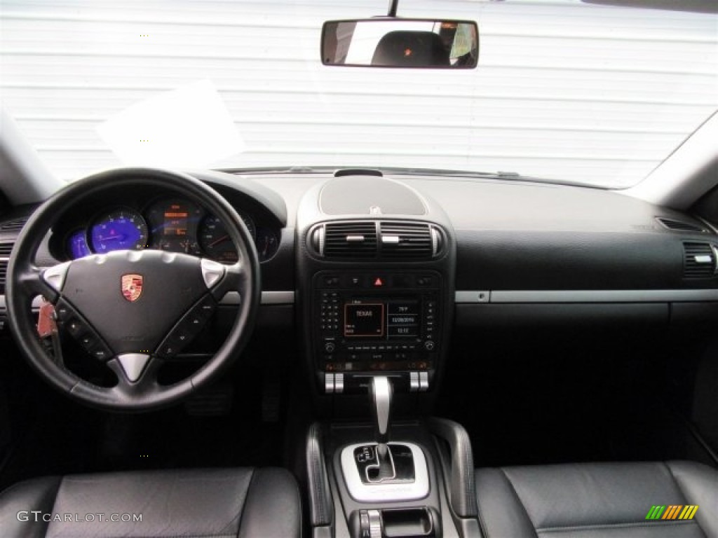 2005 Cayenne  - Prosecco Metallic / Black photo #41