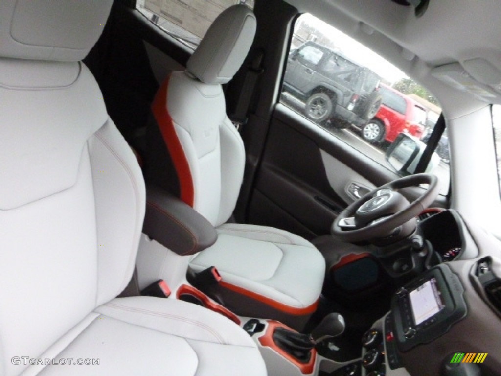 Bark Brown/Ski Grey Interior 2017 Jeep Renegade Limited 4x4 Photo #117816688