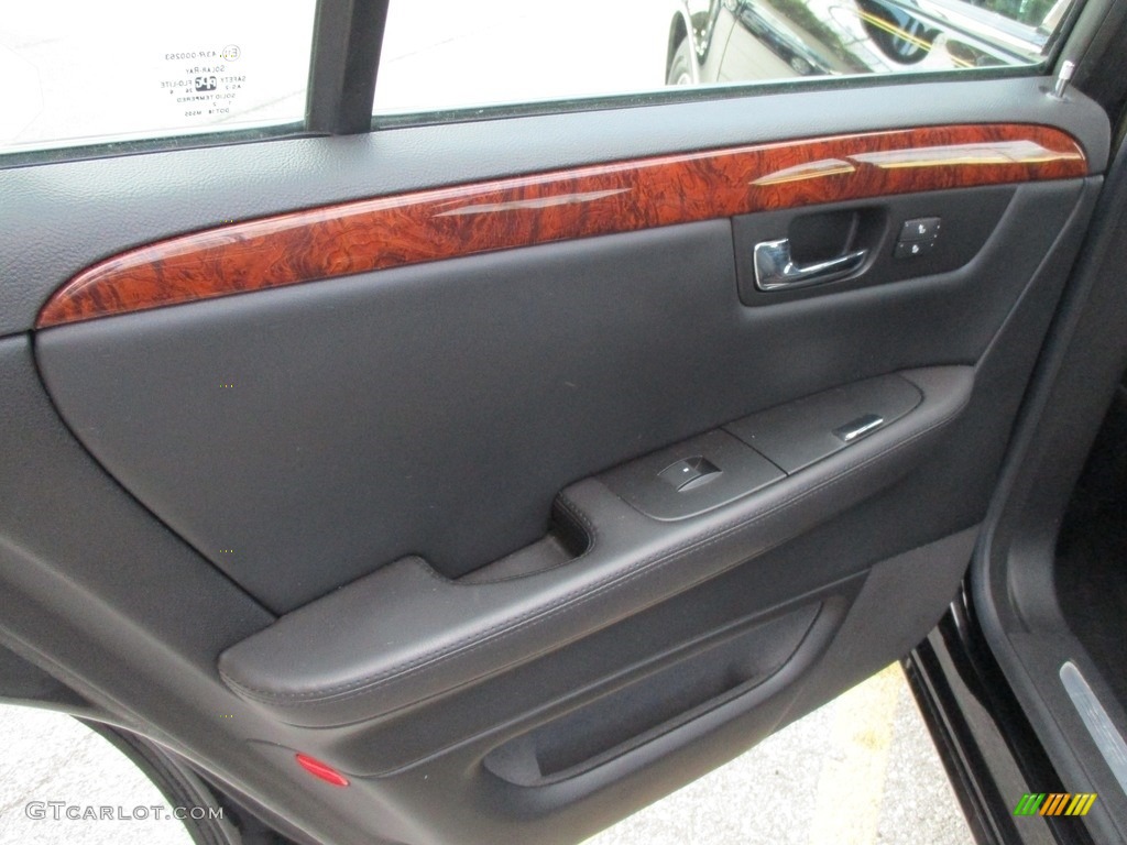 2006 DTS Luxury - Black Raven / Ebony Black photo #26