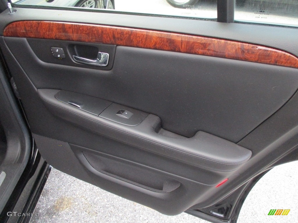 2006 DTS Luxury - Black Raven / Ebony Black photo #27