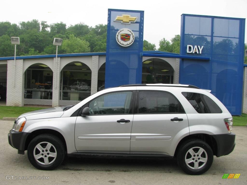 2005 Equinox LS AWD - Galaxy Silver Metallic / Light Gray photo #2