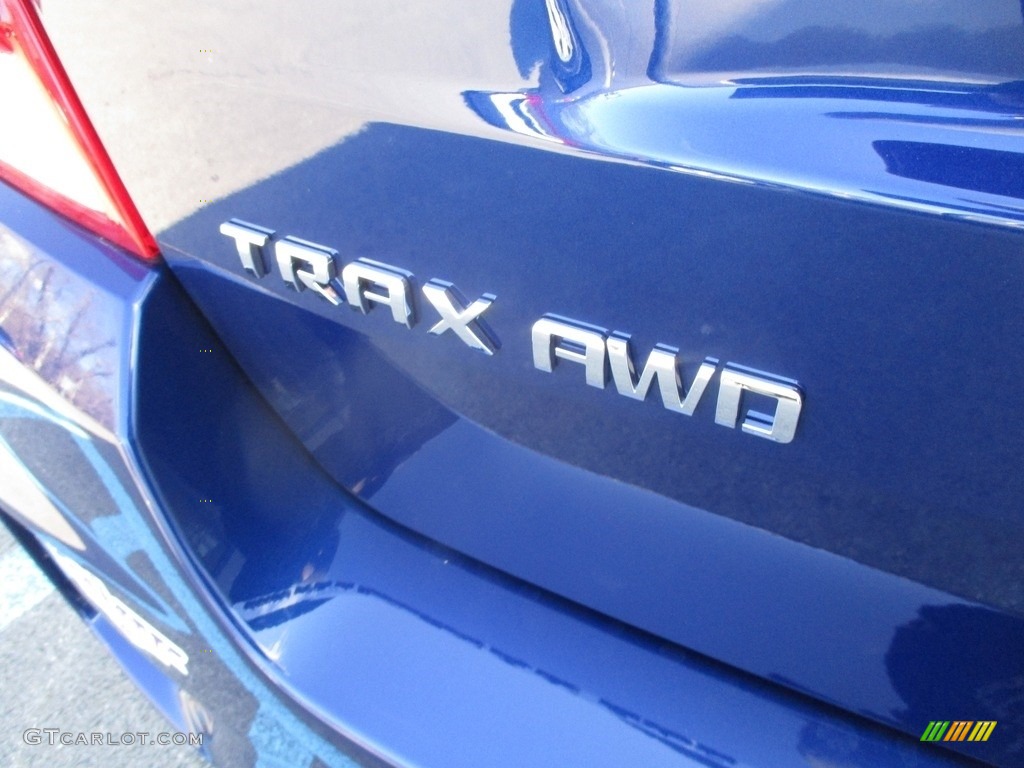 2017 Chevrolet Trax Premier AWD Marks and Logos Photos