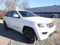 2017 Bright White Jeep Grand Cherokee Laredo 4x4  photo #10