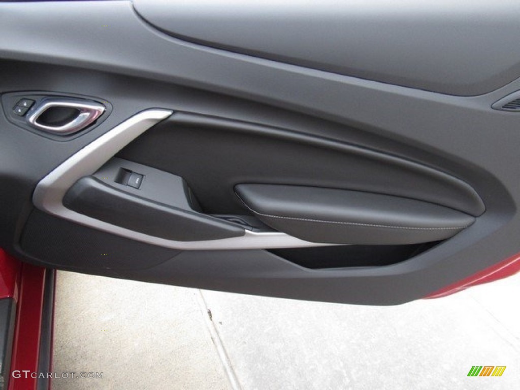 2016 Chevrolet Camaro SS Coupe Adrenaline Red Door Panel Photo #117822499