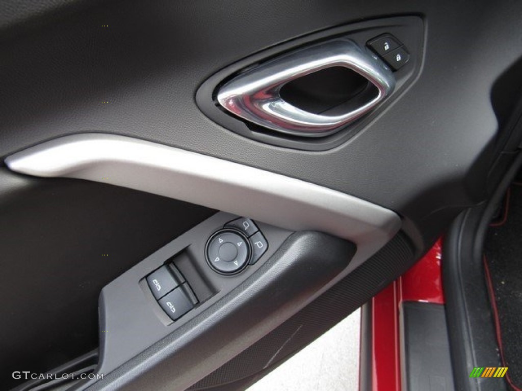 2016 Chevrolet Camaro SS Coupe Controls Photo #117822526