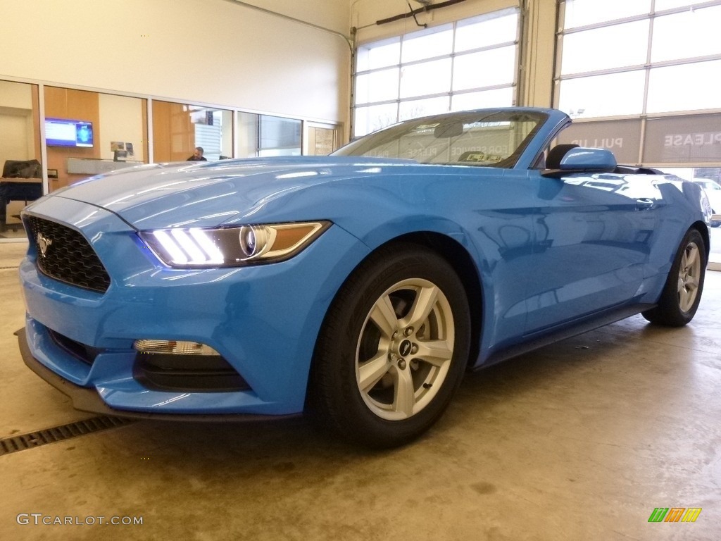 2017 Mustang V6 Convertible - Grabber Blue / Ebony photo #5