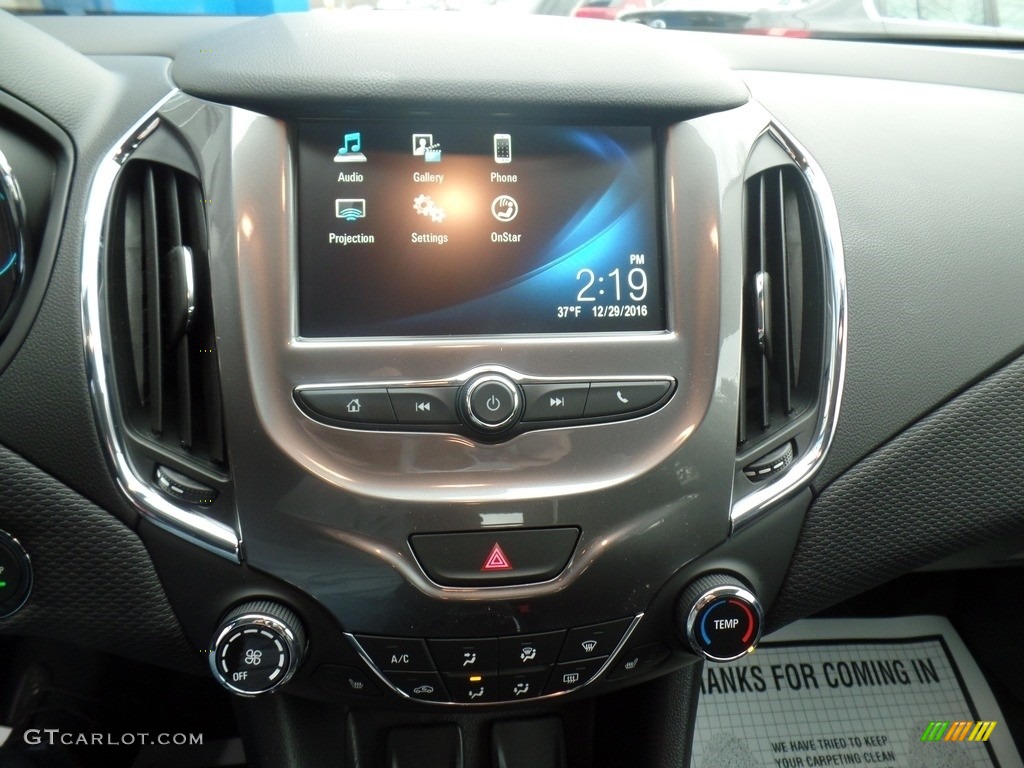 2017 Cruze LT - Red Hot / Jet Black photo #22