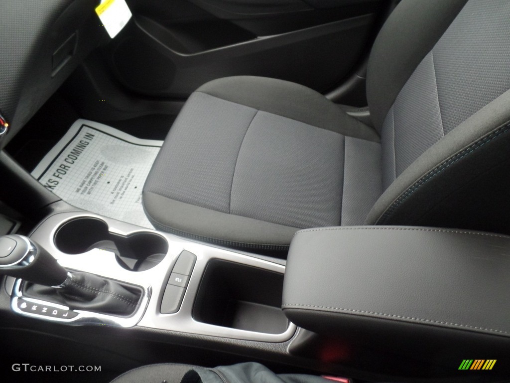 2017 Cruze LT - Red Hot / Jet Black photo #32