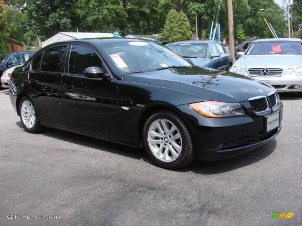 2006 3 Series 325i Sedan - Jet Black / Sand photo #8