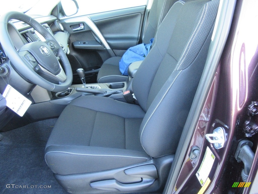 2017 Toyota RAV4 XLE Front Seat Photo #117832526