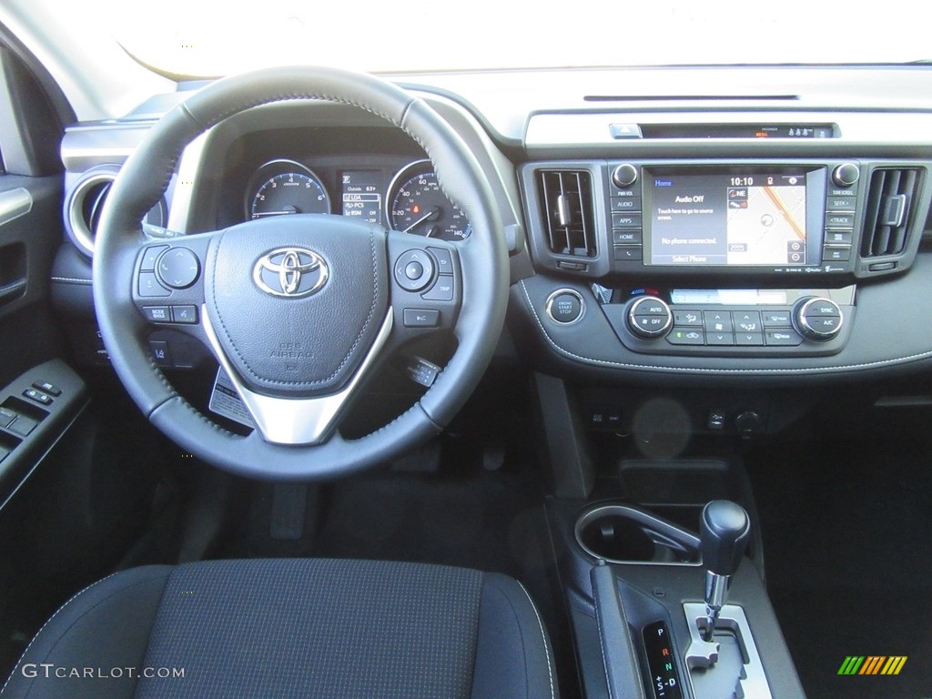 2017 Toyota RAV4 XLE Dashboard Photos