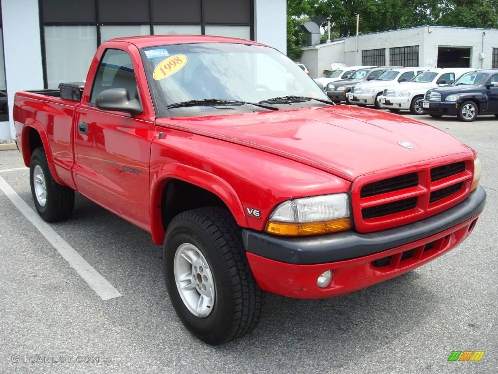 1998 Dakota Sport Regular Cab 4x4 - Flame Red / Agate photo #4