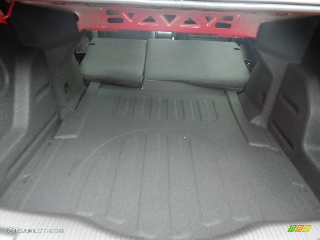 2017 Cruze LT - Red Hot / Jet Black photo #46